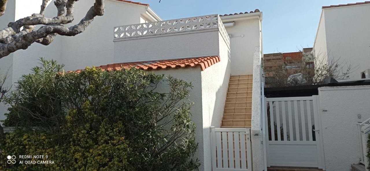 Charmant 2 Pieces Avec Terrasse En Bord De Mer Leucate Exterior photo